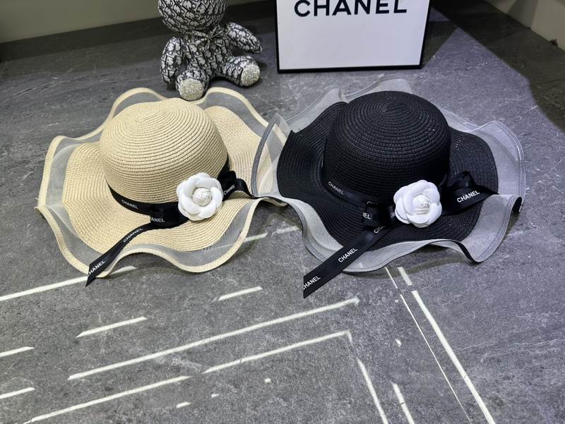 Chanel top hat dx211